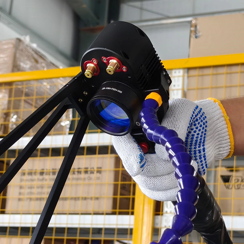 Pulsed Laser Cleaning Machine  - đánh giá và giá Industrial Laser Rust Remover